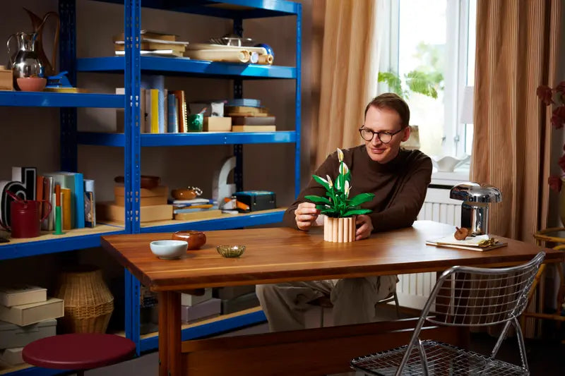 LEGO® Botanicals Peace Lily