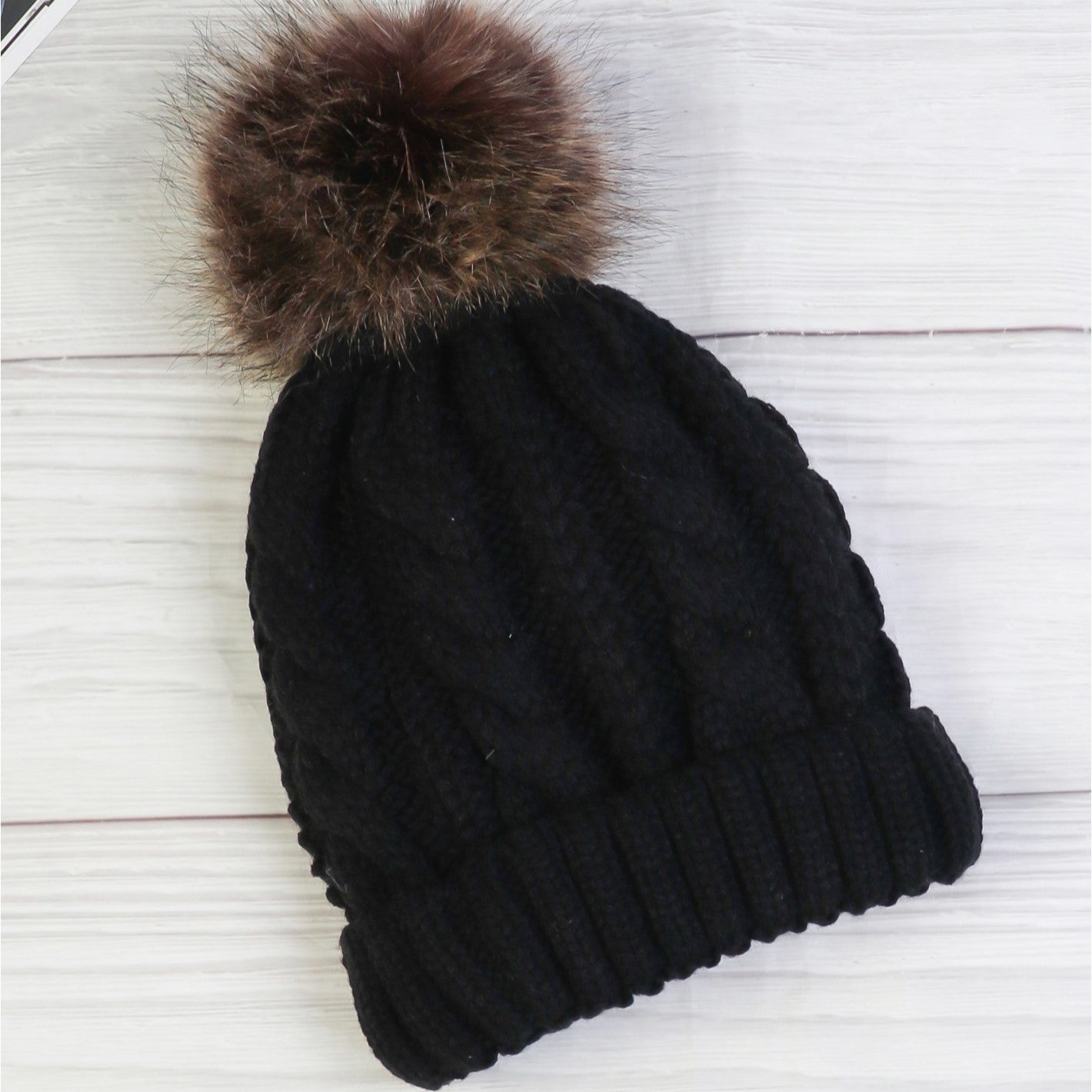 Knitted Toque - Pom Pom - Black