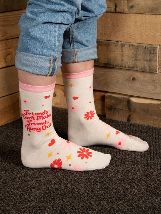 Socks - Small - Friends Don't Make Friends Hang Out