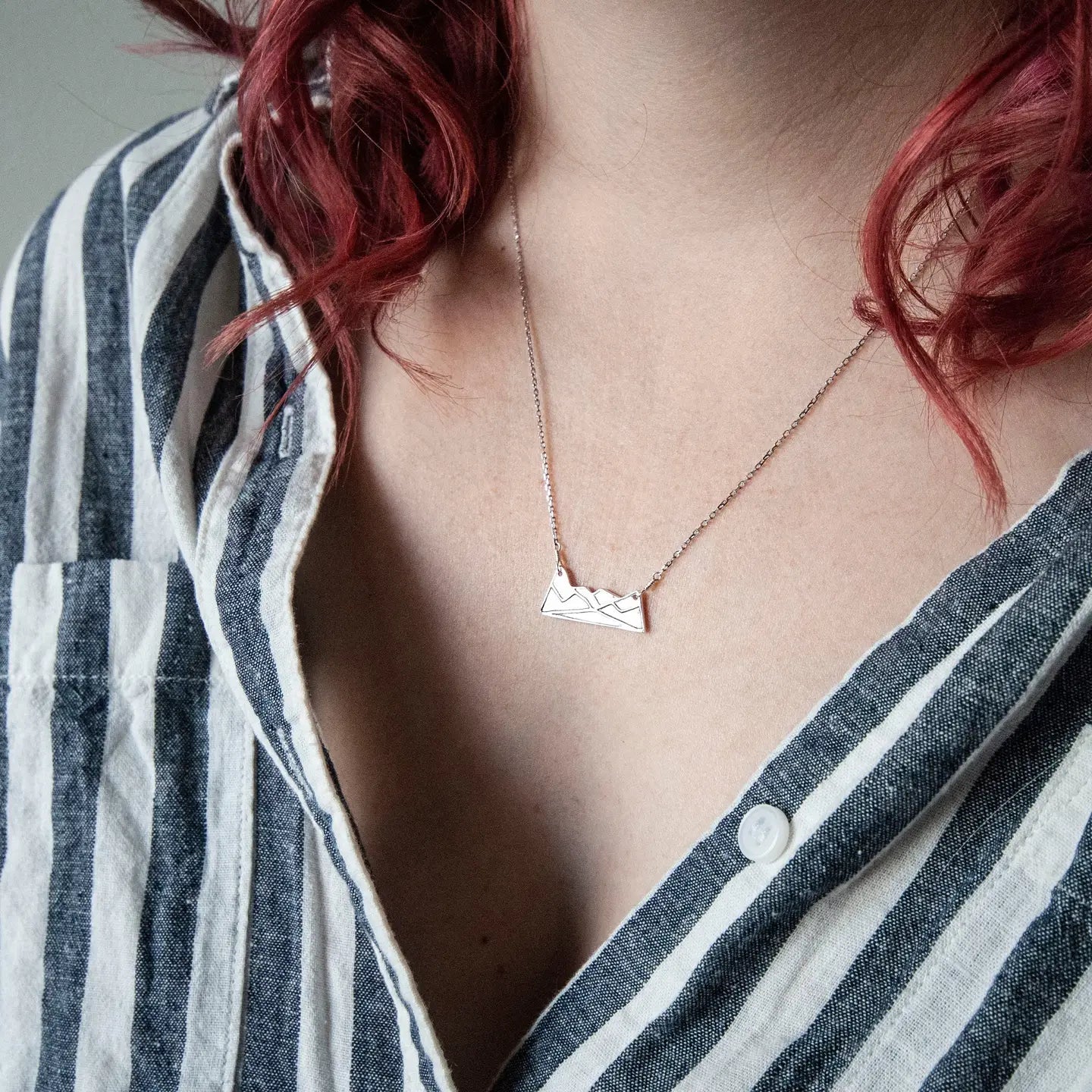 Necklace - Lake Louise Mountain - Silver