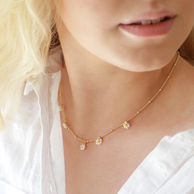 Necklace - Gold - Beaded Daisies