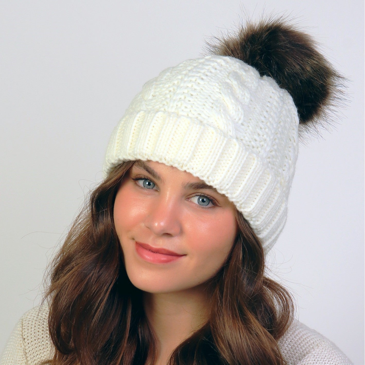 Knitted Toque - Pom Pom - Cream