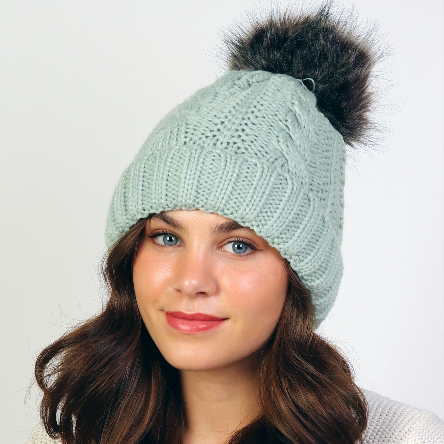 Knitted Toque - Pom Pom - Light Green