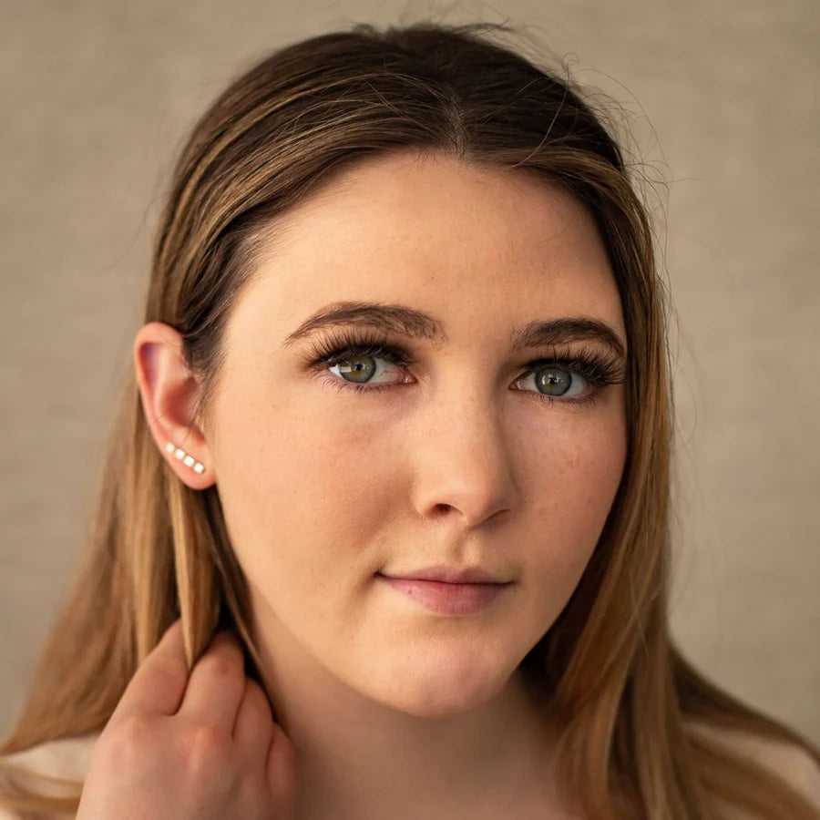 Stud Earrings - Poise - Gold