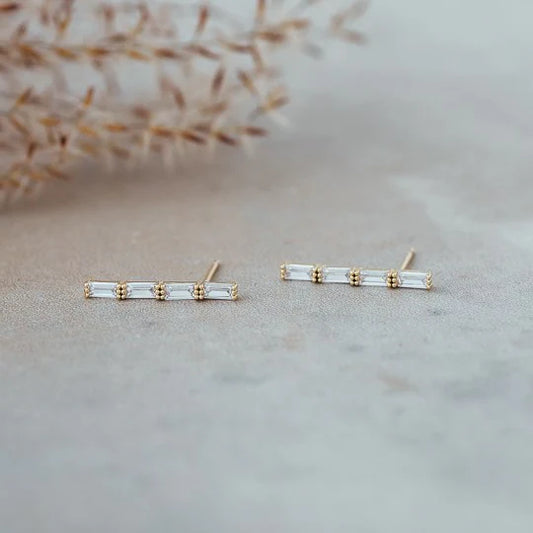 Stud Earrings - Poise - Gold