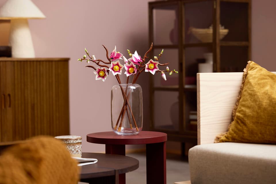 LEGO® Botanicals Magnolia Branches