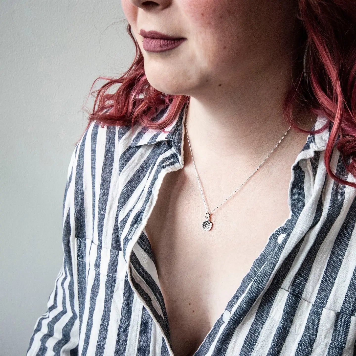 Necklace - Wild Rose Circle - Sliver