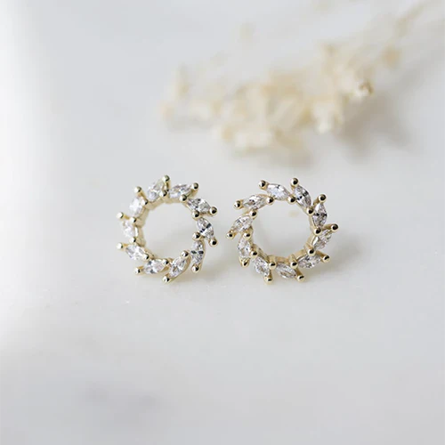 Stud Earrings - Solara - Gold