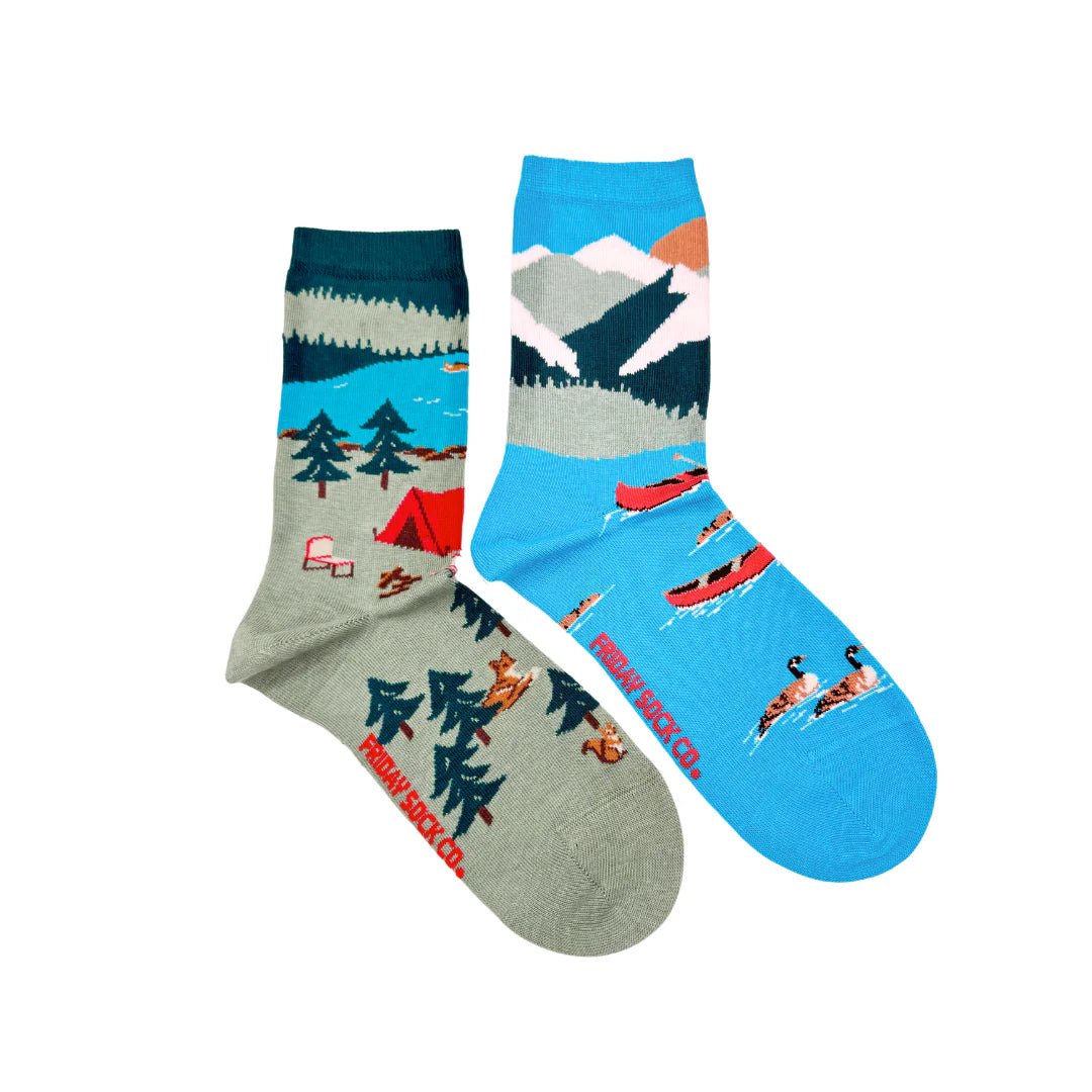 Socks - Small - Canada Mountain Scene