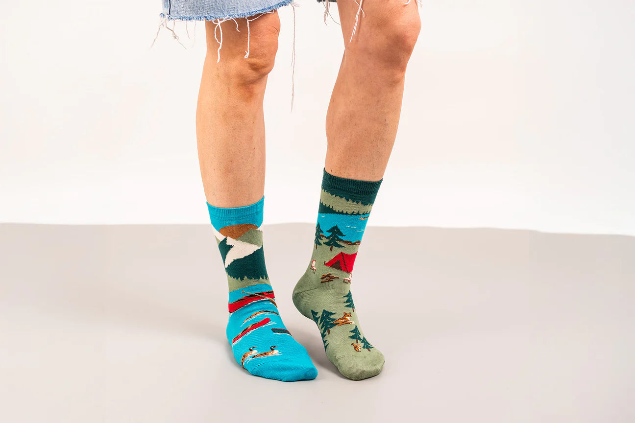 Socks - Small - Canada Mountain Scene