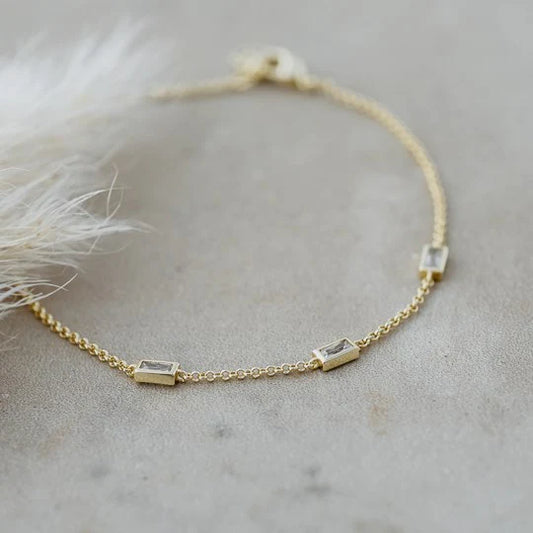 Bracelet - Dainty - Claire Gold