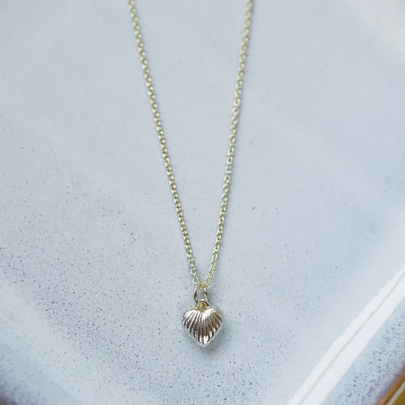 Necklace - Coastal Kiss - Gold