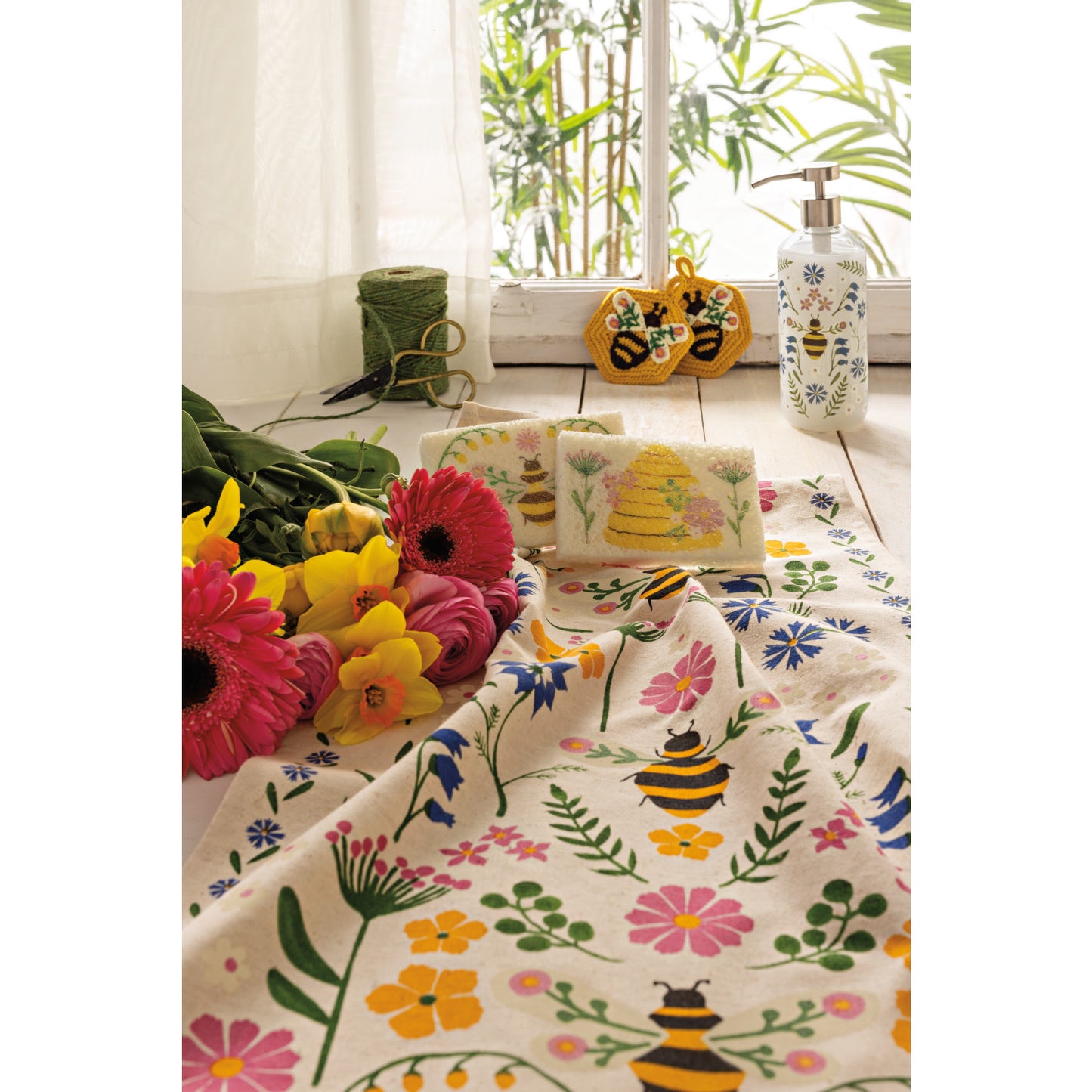 Dish Towel - Bee Garden
