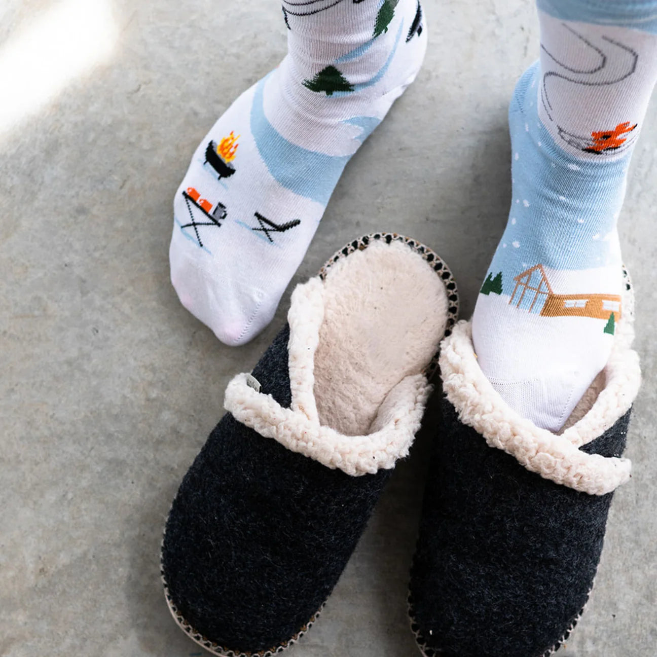 Socks - Large - Ski Scene