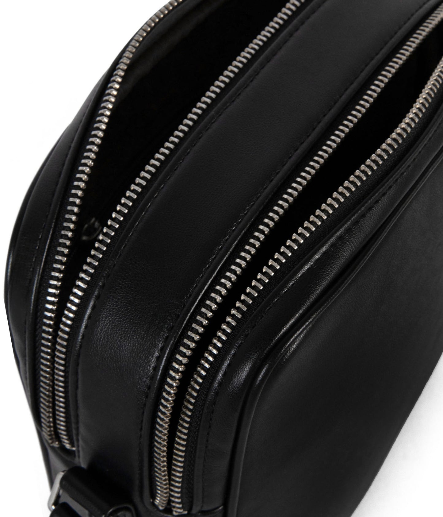 Matt & Nat - Rose Crossbody - Black