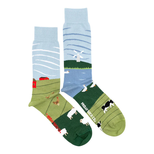 Socks - Large - Barnyard Scene